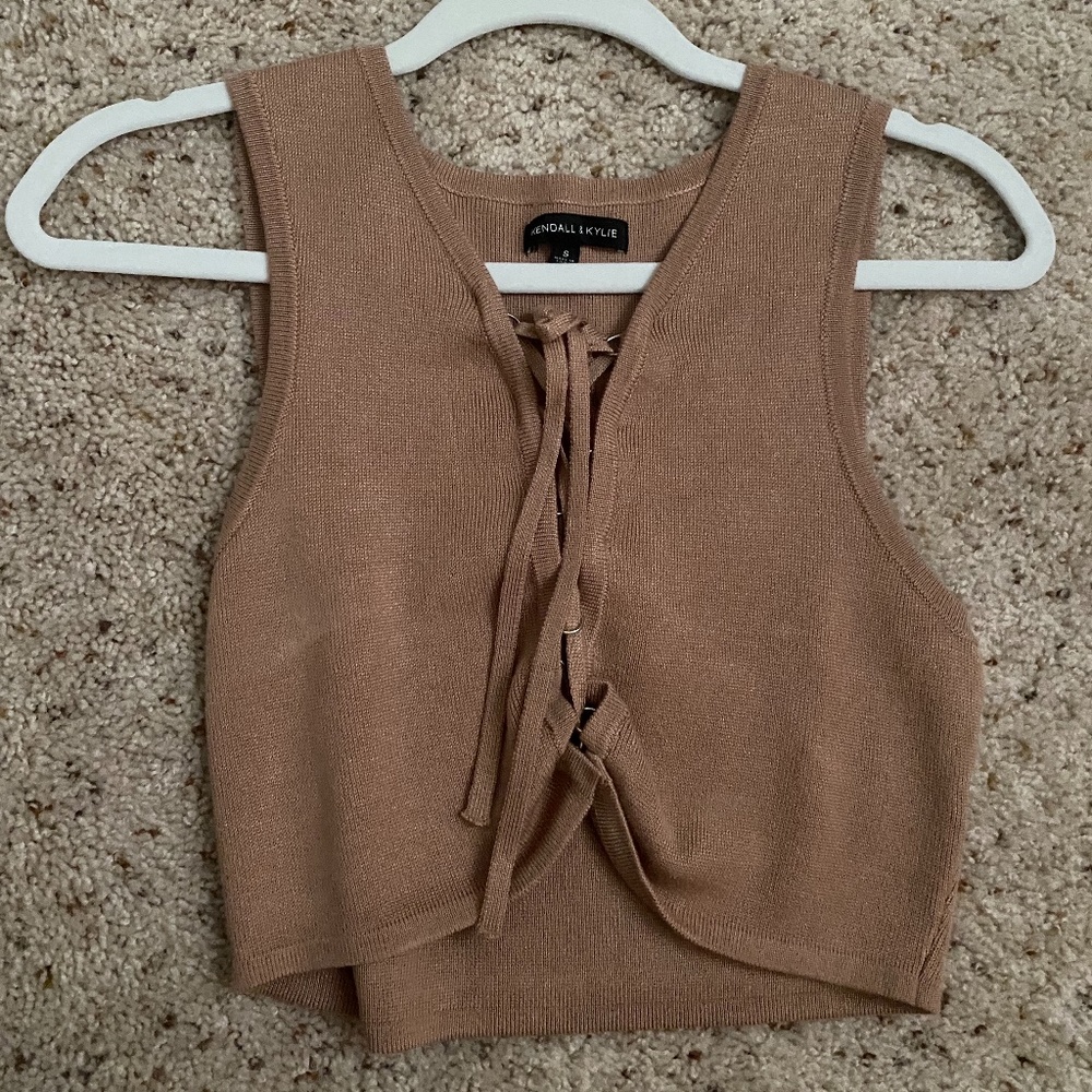 Kendall and Kylie crop top
